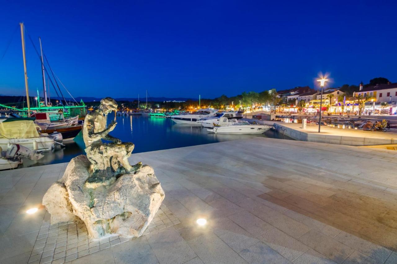 Njivice, Otok Krk, Apartman Dora Exterior foto
