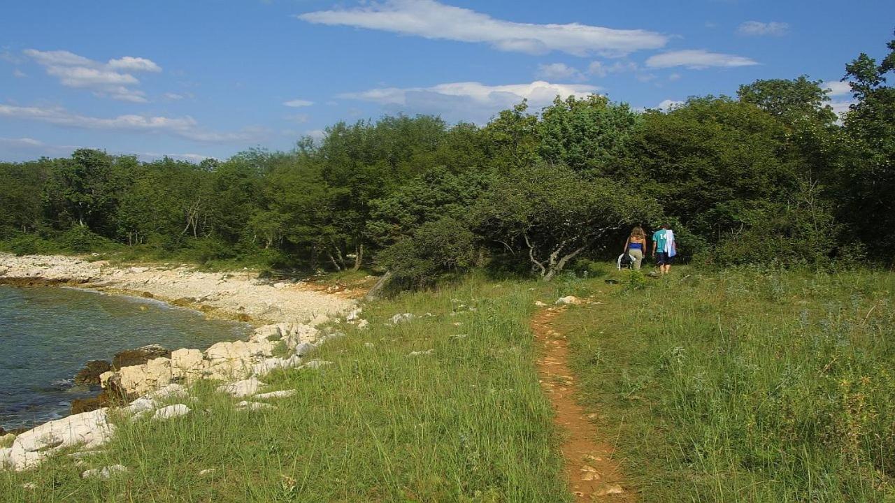Njivice, Otok Krk, Apartman Dora Exterior foto